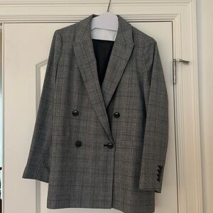 Madewell Blazer in great condition! Great with jeans or a little black dress